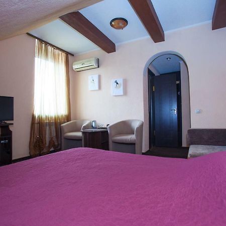 Мини-Отель Voyage Zaporizhia Dış mekan fotoğraf